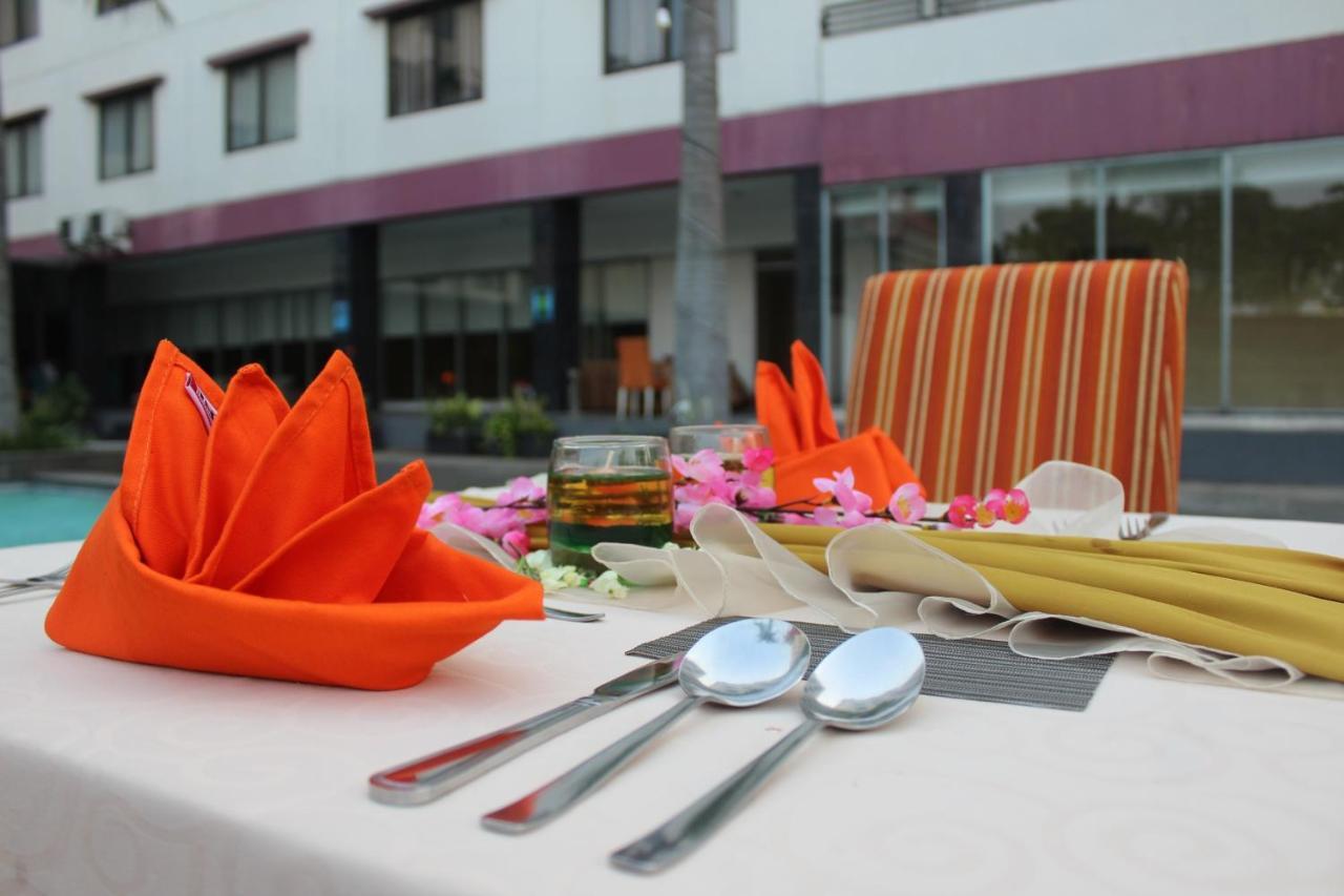 ซิตรา แกรนด์ โฮเต็ล แอนด์ เรสซิเดนซ์ คาราวัง Hotel การาวัง ภายนอก รูปภาพ