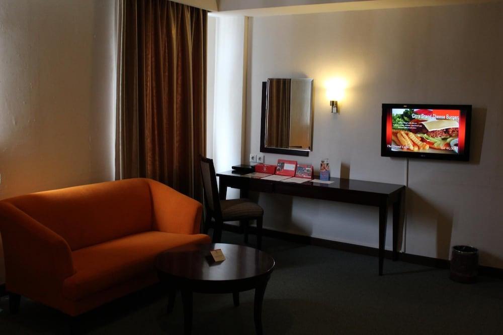 ซิตรา แกรนด์ โฮเต็ล แอนด์ เรสซิเดนซ์ คาราวัง Hotel การาวัง ภายนอก รูปภาพ