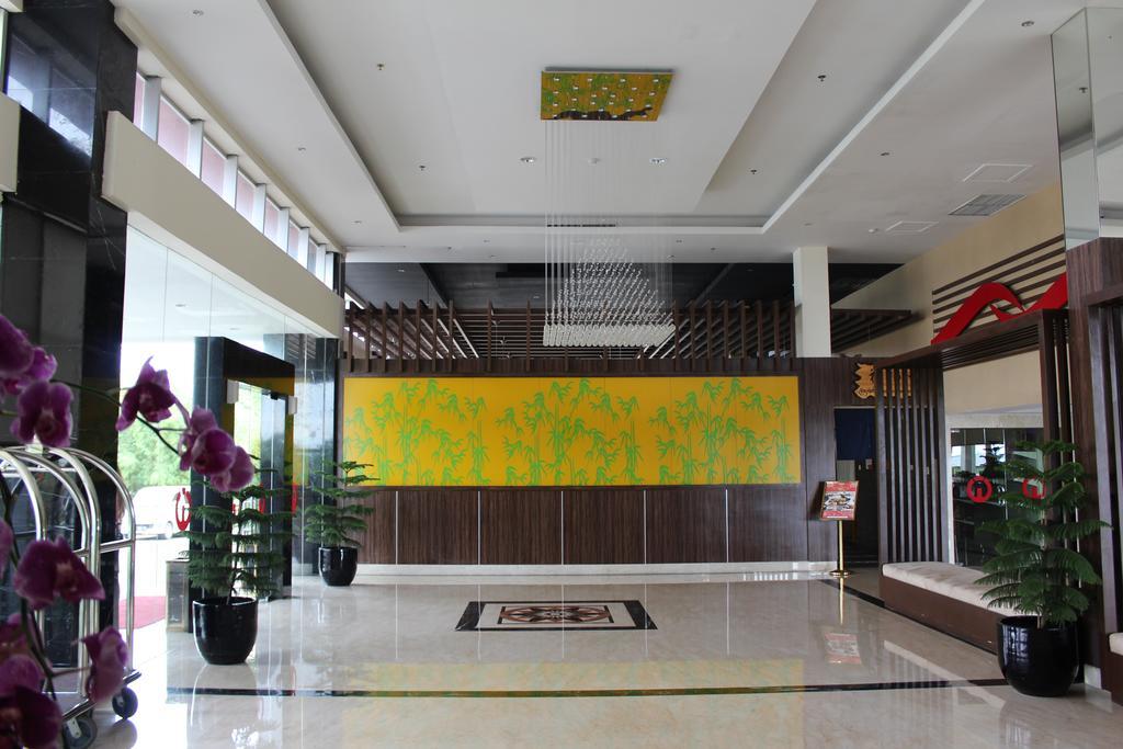 ซิตรา แกรนด์ โฮเต็ล แอนด์ เรสซิเดนซ์ คาราวัง Hotel การาวัง ภายนอก รูปภาพ