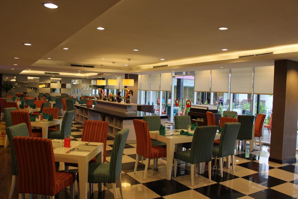 ซิตรา แกรนด์ โฮเต็ล แอนด์ เรสซิเดนซ์ คาราวัง Hotel การาวัง ภายนอก รูปภาพ